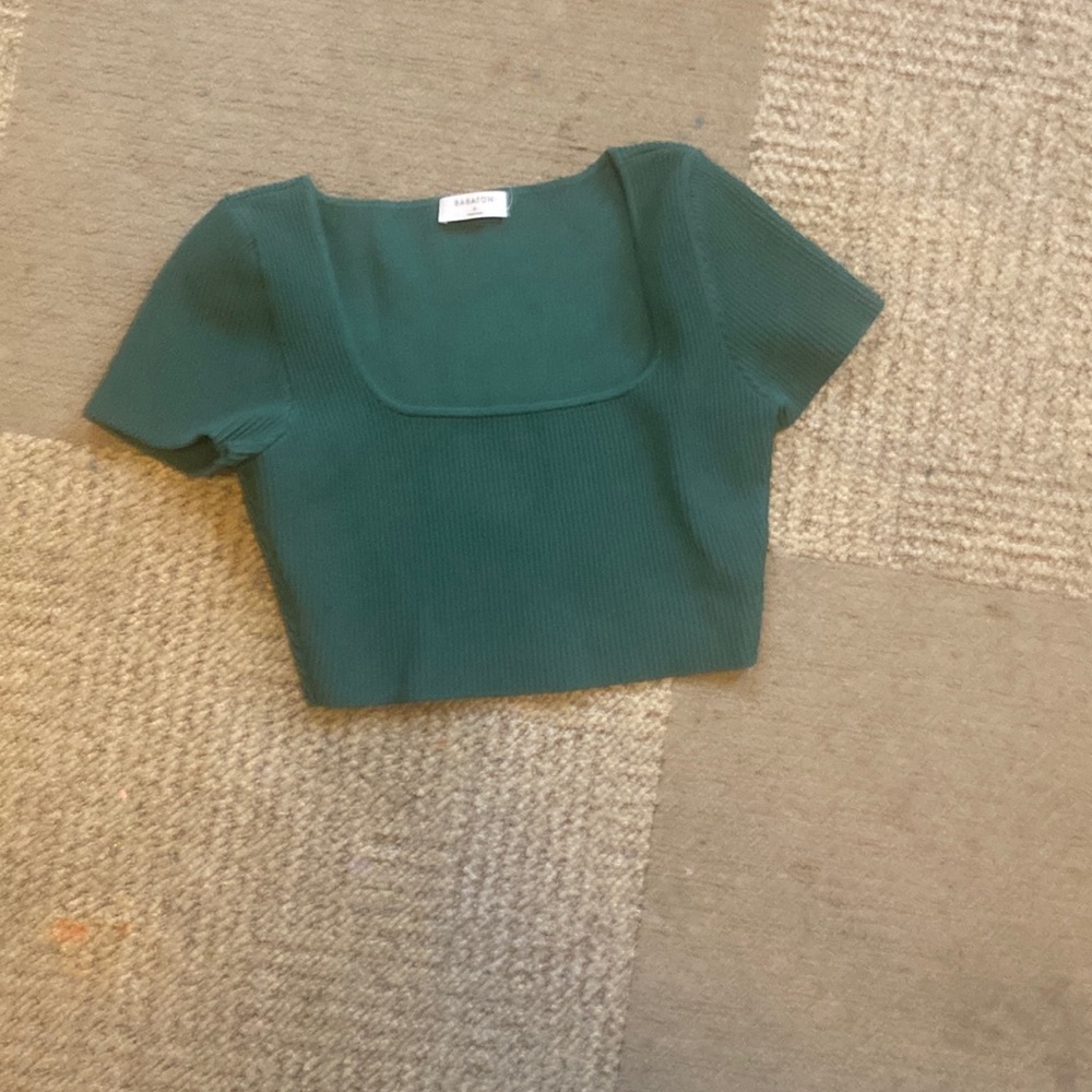 Aritzia, Babaton top never worn